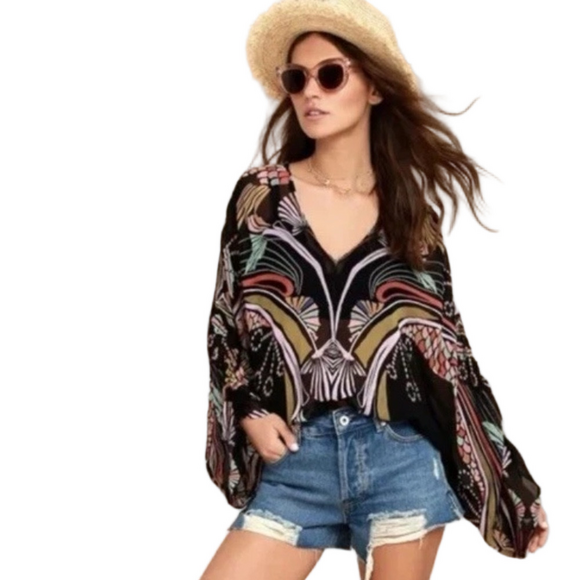 Free People Beneath the Sea Black Multicolor Print Batwing light weight blouse - Picture 1 of 12